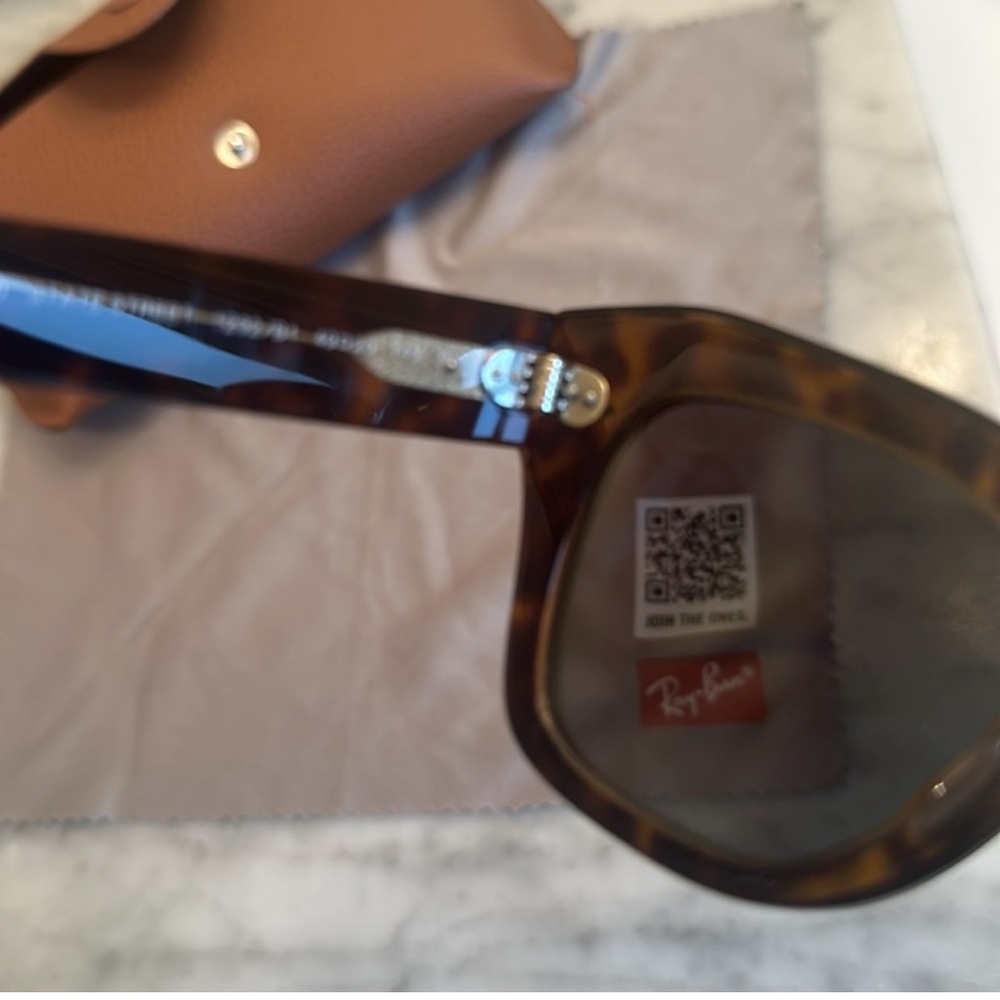 New~Ray-ban State Street Gradient Brown Tortoise RB2186 Standard Size Beautiful! - Picture 6 of 15